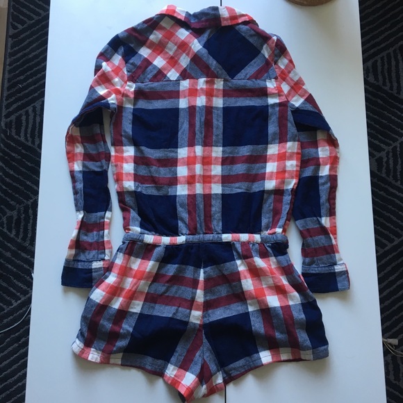 NEW AEO flannel romper - Picture 7 of 7